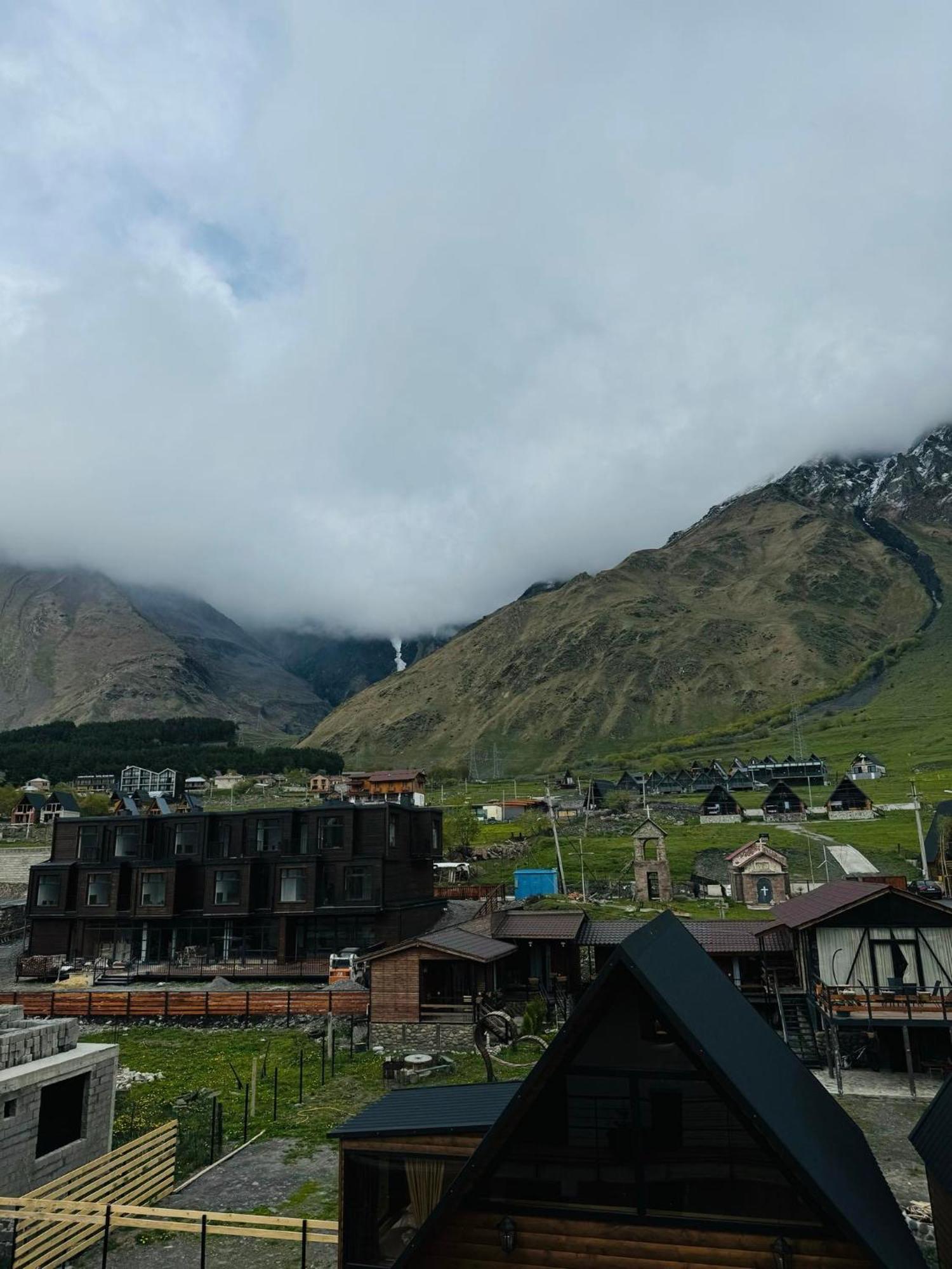 Chalet Kazbegi Hotel Ngoại thất bức ảnh