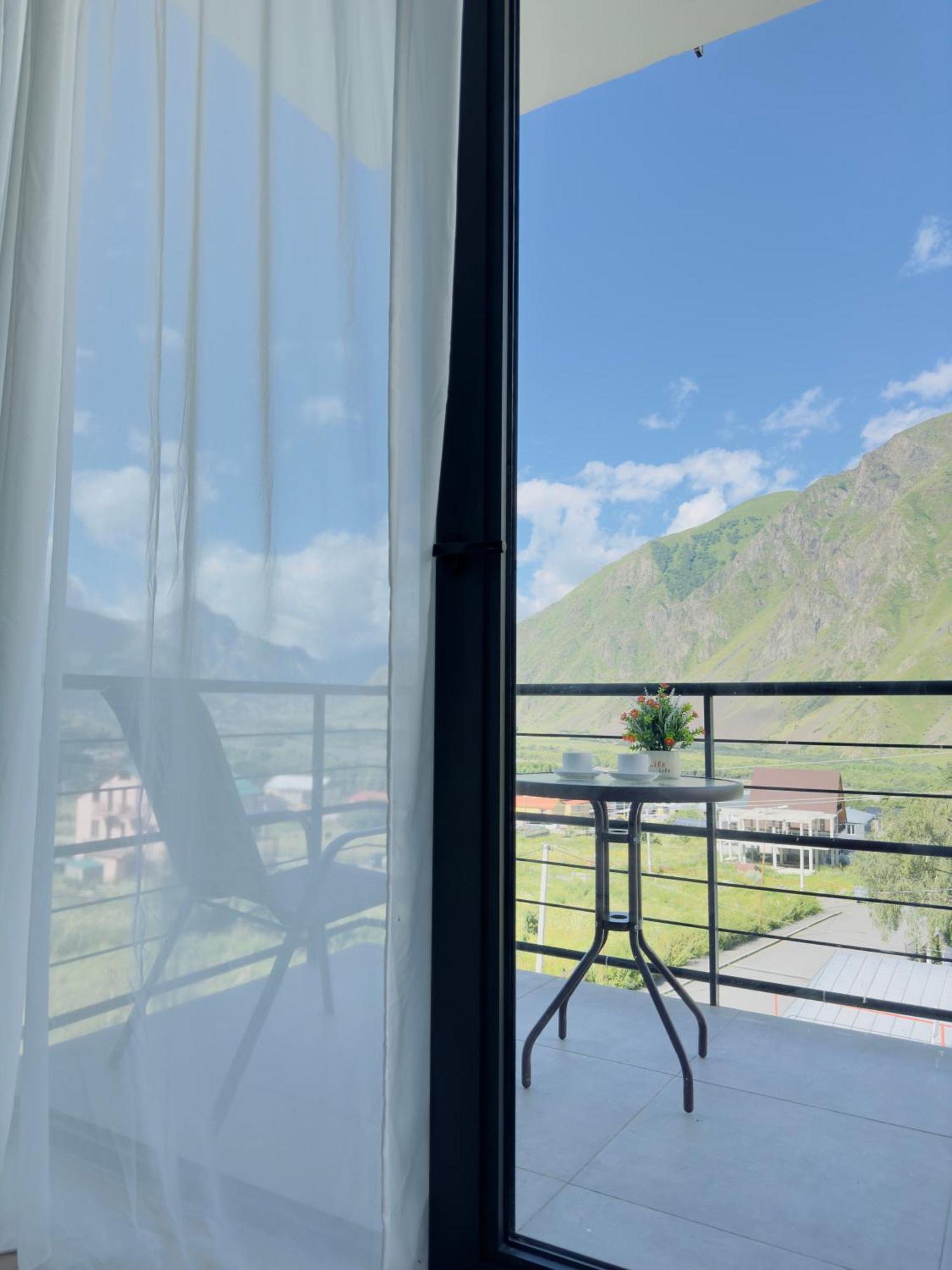 Chalet Kazbegi Hotel Ngoại thất bức ảnh